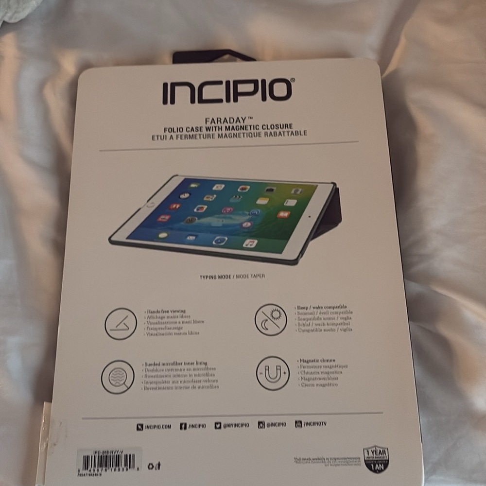Navy IPad Case - Picture 3 of 4